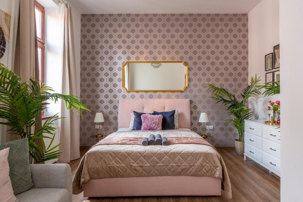 Explore Budapest From A Luxurious Cozy Apartment Dış mekan fotoğraf
